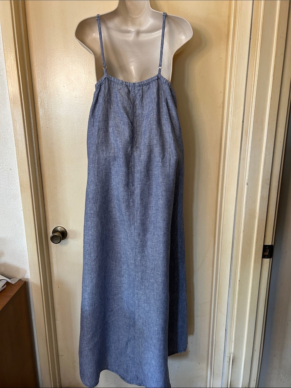 Artisan Ny Chambray Blue Linen Maxi Slip Dress size 6 - Picture 6 of 11